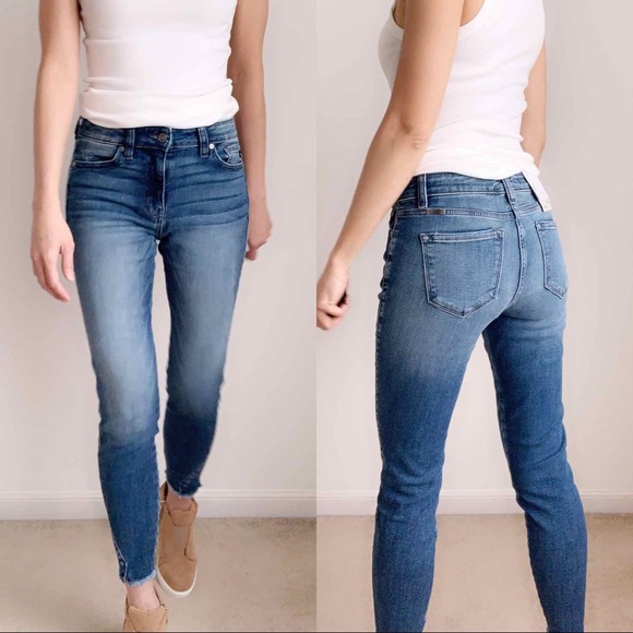 CHICBOMB - Picture 4 of 6